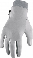 Bering under gloves,  gloves