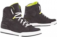 Forma Swift Flow,  shoes