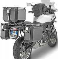 Givi BMW F 900 XR Onefit,  sideframes Monokey Cam-Side
