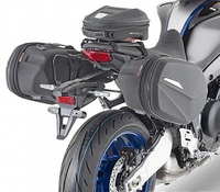 Givi Yamaha MT-09/MT-09 SP,  side bag spacers Easylock