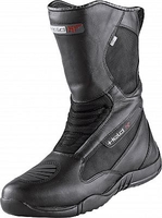 Held Joblin,  boots