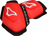 Macna Pro,  knee slider
