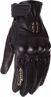 Segura Touko,  gloves